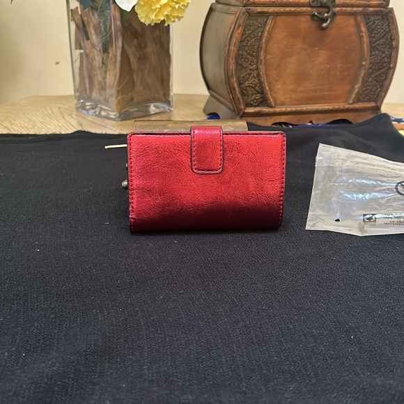 Michael KorsMedium Patent Wallet
Color: CRIMSON - Picture 8 of 16